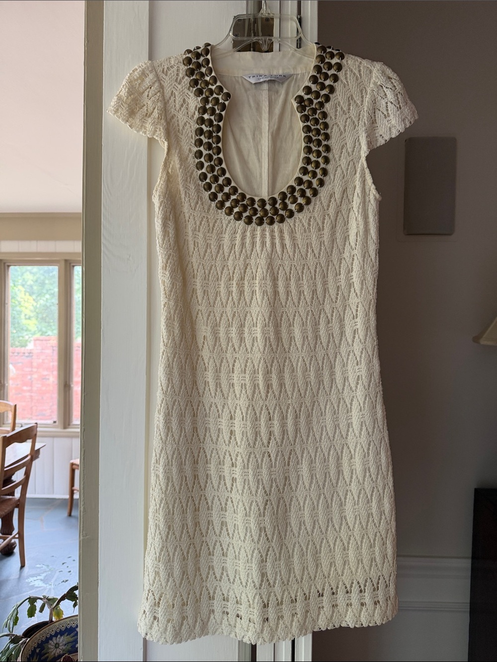 Trina Turk Cream/Ivory/White Crochet Mini Dress with Grommeted Neckline size 0